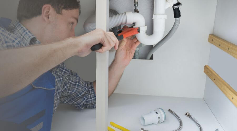 Local annual plumbing maintenance in Rio Medina, TX